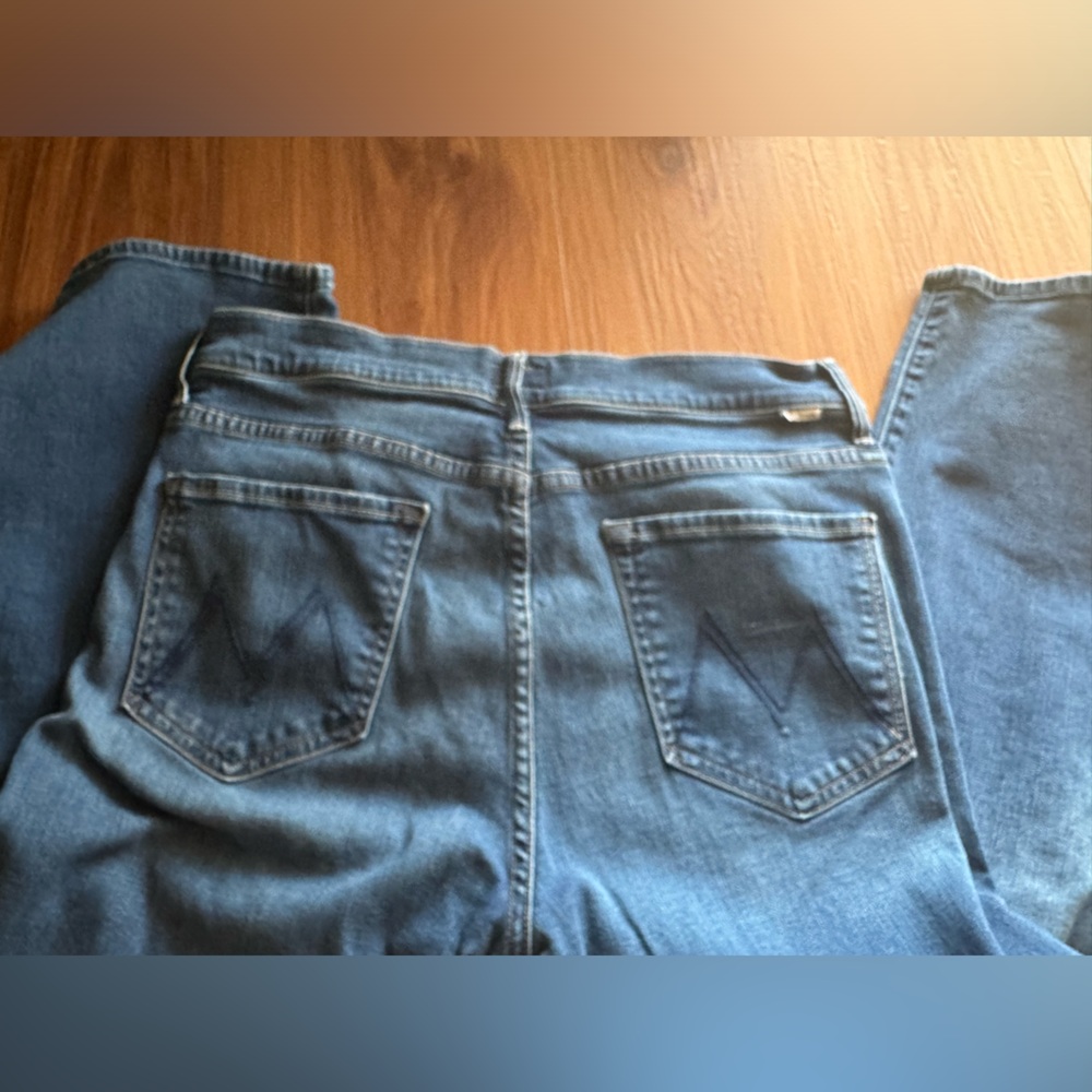 Women’s Mother jeans size 31 The Kick It Ankle pants